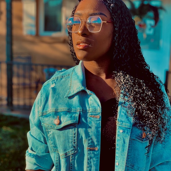 Meet your Posher, Ashley - Picture 12 of 13